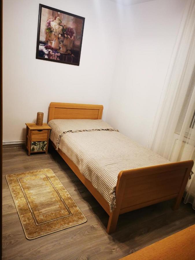 Violet Residence เตอร์กู-มูเรช ภายนอก รูปภาพ